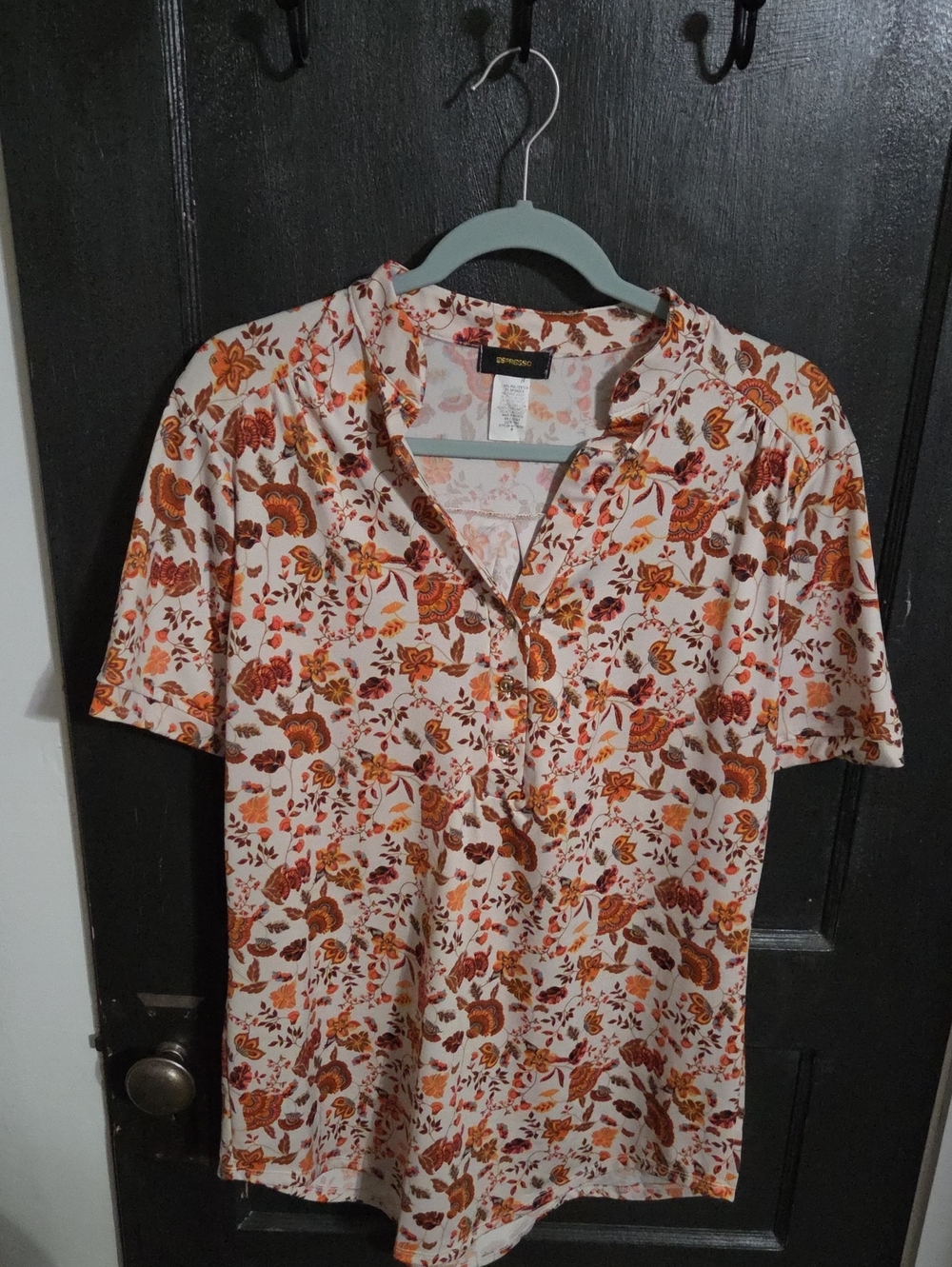 Espresso Floral Short-Sleeve Blouse in Cream, Orange, Brown